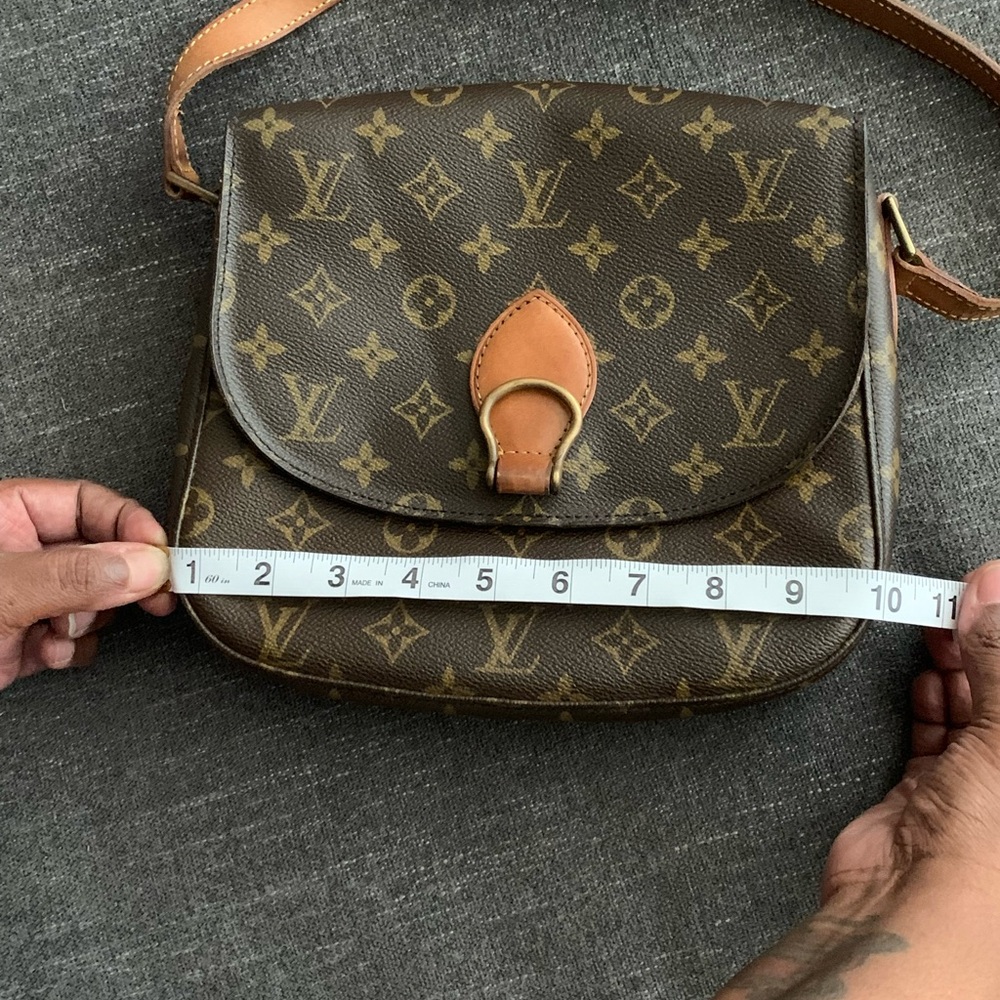 Louis Vuitton St. Cloud Bag - Picture 13 of 16